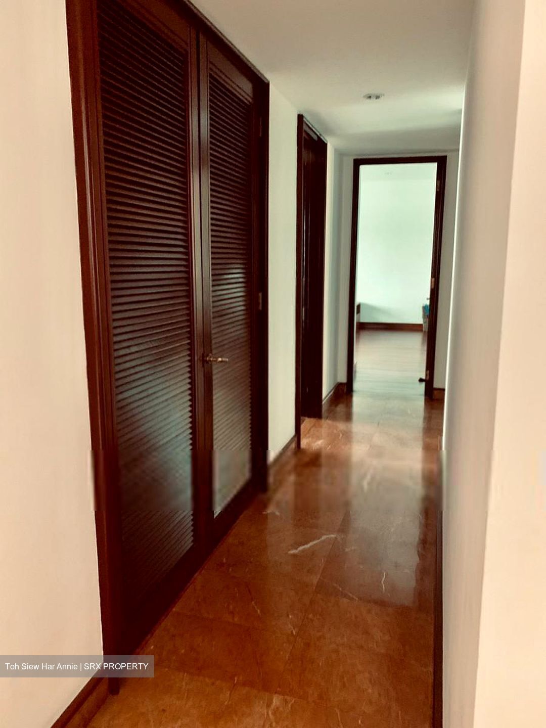 Pebble Bay (D15), Condominium #569795791